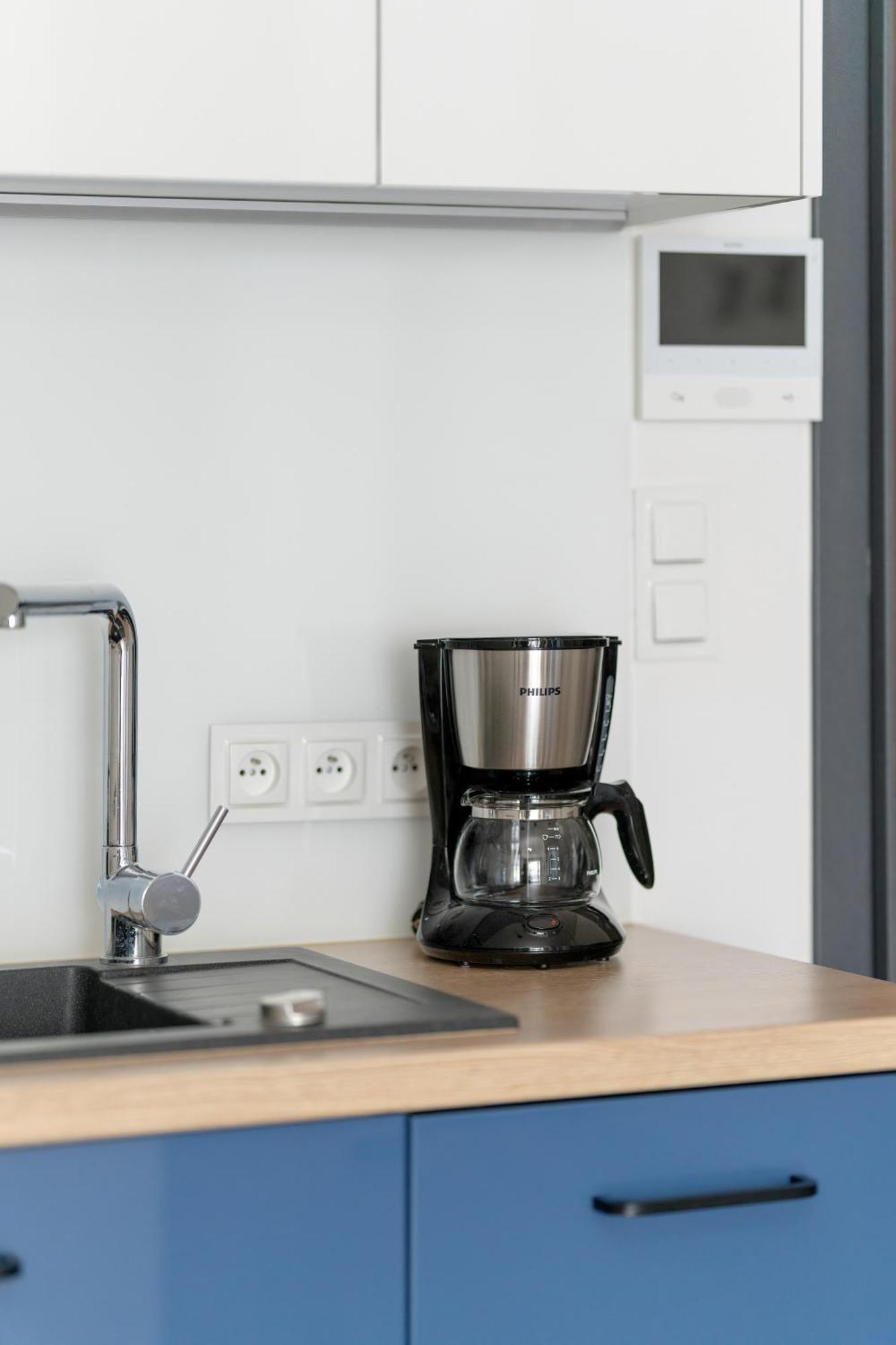 Stylish & Comfy Garbary Apartments With Parking By Noclegi Renters พอซนาน ภายนอก รูปภาพ