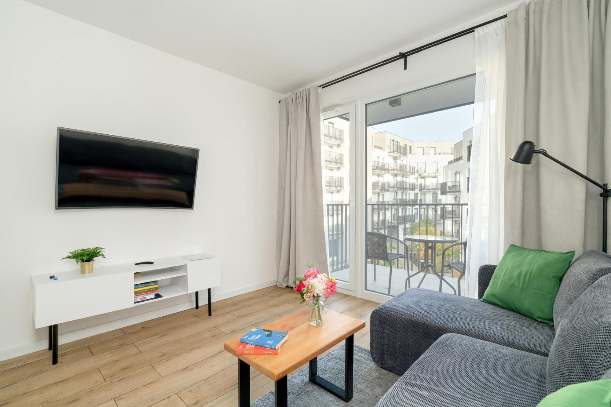 Stylish & Comfy Garbary Apartments With Parking By Noclegi Renters พอซนาน ภายนอก รูปภาพ